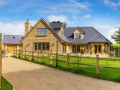 Chalet Bungalow