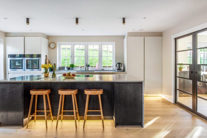 Large Kitchen Island Design