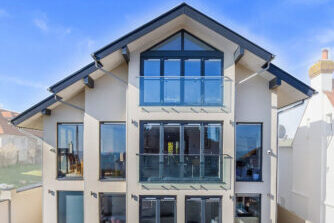 Contemporary Build on the Coast