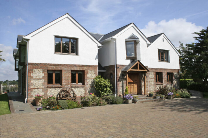 Render, Brick and Flint Cladding