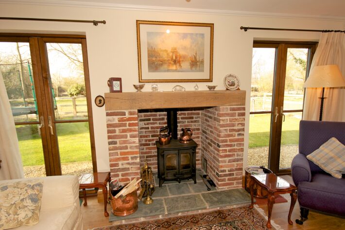 Traditional Style Fireplace