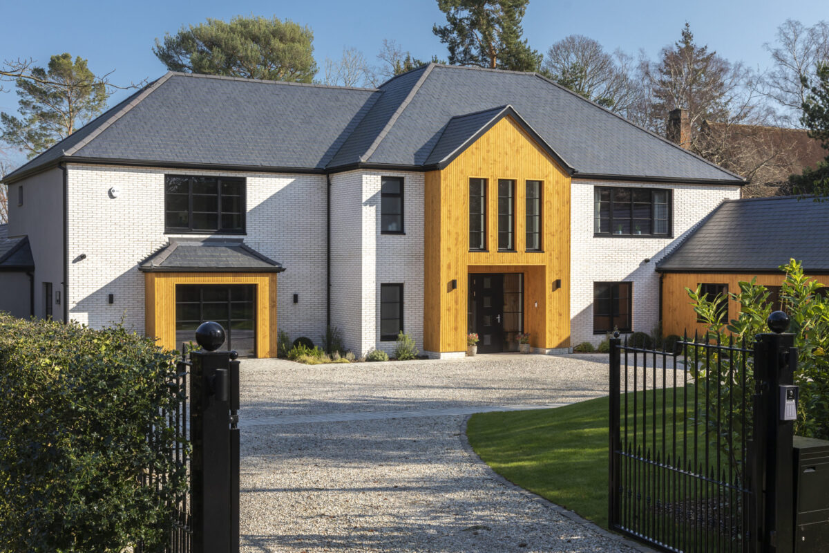 Accoya and White Brick Cladding